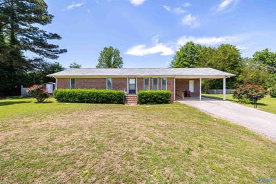 /international/us/200-rosemary-lane-hamilton-al-110108169161/