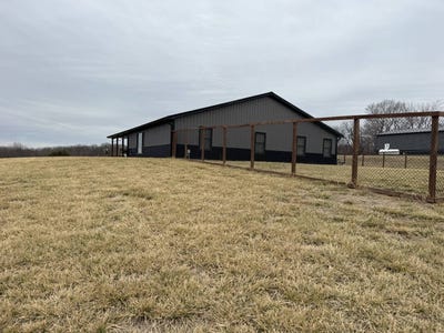 /international/us/25759-hwy-bb-forest-city-mo-110108655836/