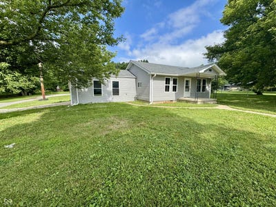 /international/us/456-s-grant-street-cloverdale-in-110100925594/