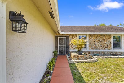 /international/us/8620-nw-48th-street-lauderhill-fl-110107898481/