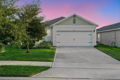 /international/us/407-charlotte-way-deland-fl-110110379666/