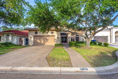 /international/us/8507-callow-ct-laredo-tx-110107465918/