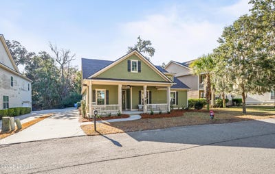 /international/us/140-wrights-point-circle-beaufort-sc-110106073647/