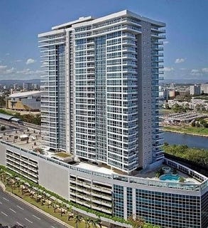 /international/us/48-munoz-rivera-avenue-cond-aquablue-san-juan-pr-110097600739/