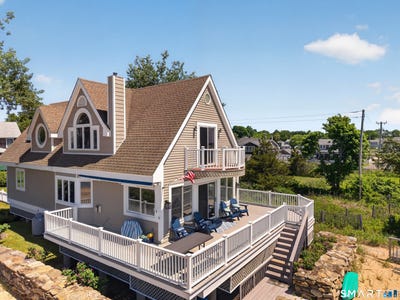 /international/us/146-chittenden-field-lane-madison-ct-110108955287/