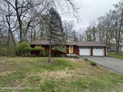 /international/us/73-birch-road-copake-ny-110107687317/