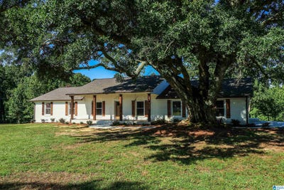 /international/us/340-county-road-846-crossville-al-110109880769/