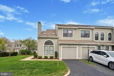 /international/us/1601-radcliffe-court-newtown-square-pa-110098992048/