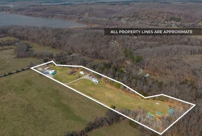 /international/us/1095-white-oak-rd-stewart-tn-110106314757/