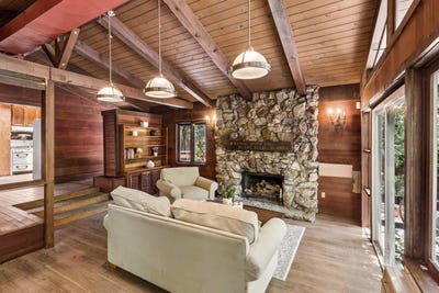 /international/us/1615-edgewood-rd-redwood-city-ca-110109028748/