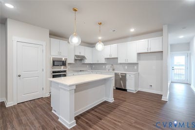 /international/us/3406-carlton-st-unit-2-5a-richmond-va-110120893929/