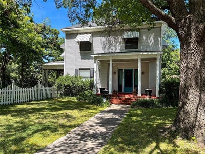 /international/us/213-s-clements-street-gainesville-tx-110101176621/