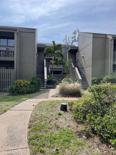 /international/us/111-woodland-place-osprey-fl-110097967074/