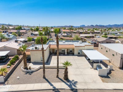 /international/us/3680-lost-dutchman-dr-lake-havasu-city-az-110100046122/