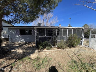 /international/us/9820-s-ninth-street-mayer-az-110108552211/