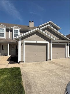 /international/us/5613-nw-moonlight-meadow-court-lee-s-summit-mo-110107844266/