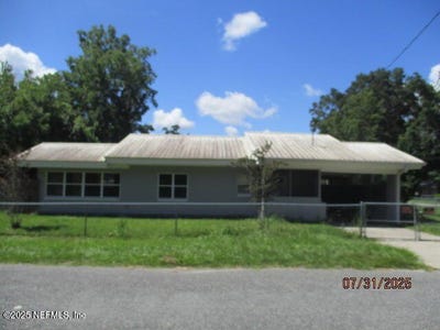 /international/us/424-n-water-street-starke-fl-110101265277/