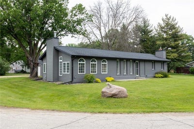 /international/us/4809-18th-street-se-rochester-mn-110100216581/