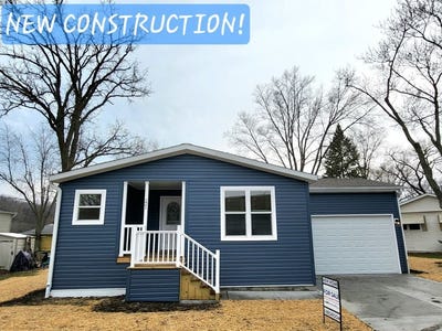 /international/us/221-little-peninsula-313-elgin-il-110100778715/