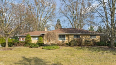 /international/us/49970-white-mill-shelby-twp-mi-110098256949/