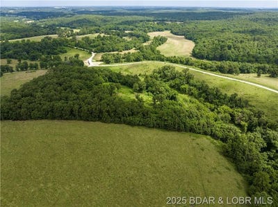 /international/us/tbd-camden-line-road-camdenton-mo-110100987039/