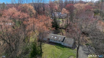 /international/us/19-cricklewood-lane-norwalk-ct-110106953884/