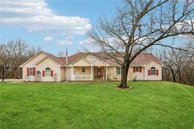 /international/us/4547-wallace-road-mclouth-ks-110106525633/