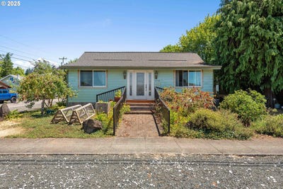/international/us/1096-n-elliott-st-coquille-or-110100764959/