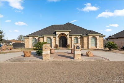 /international/us/320-pheasant-drive-la-joya-tx-110105869605/