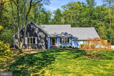/international/us/343-tavistock-drive-medford-nj-110108178949/