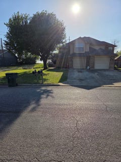 /international/us/1500-n-grant-drive-sherman-tx-110107000025/