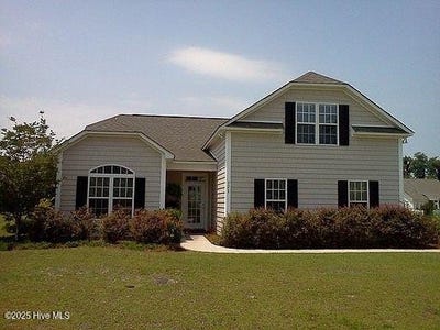 /international/us/121-mulberry-circle-hampstead-nc-110106444876/