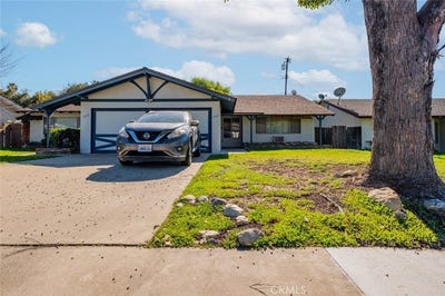 /international/us/1936-royalty-drive-pomona-ca-110098321309/