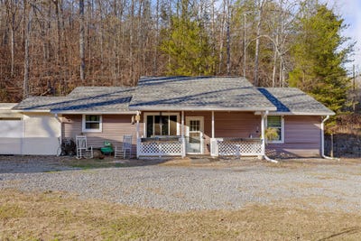 /international/us/1158-pryor-cove-road-jasper-tn-110096638705/