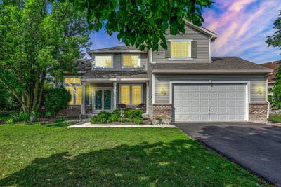 /international/us/1081-westfield-way-mundelein-il-110120410859/