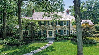 /international/us/825-lawrence-ave-westfield-town-nj-110099966754/