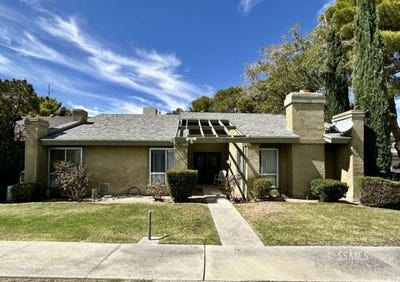 /international/us/1021-n-norma-st-ridgecrest-ca-110120123337/
