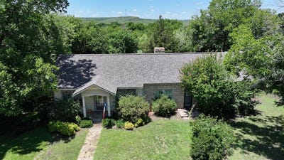 /international/us/248-s-jacobs-street-albany-tx-110100811689/