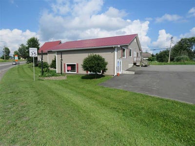 /international/us/30-crawford-road-derby-vt-110084518417/