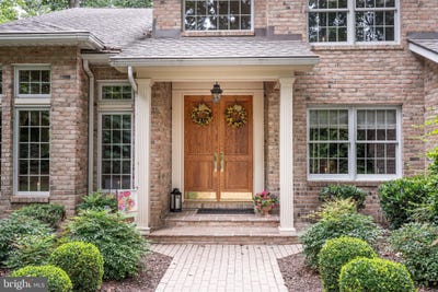 /international/us/287-bell-road-westminster-md-110101009260/