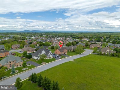 /international/us/171-celestial-terrace-greencastle-pa-110099338813/