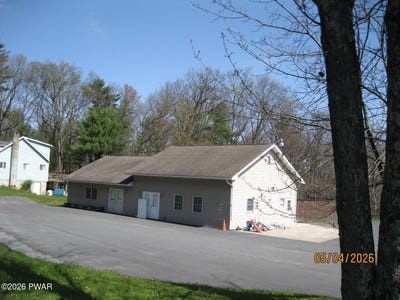 /international/us/1441-purdytown-turnpike-hawley-pa-110107965247/