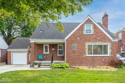 /international/us/425-madison-grosse-pointe-farms-mi-110100769409/
