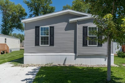 /international/us/254-kingsway-dr-north-mankato-mn-110105505551/