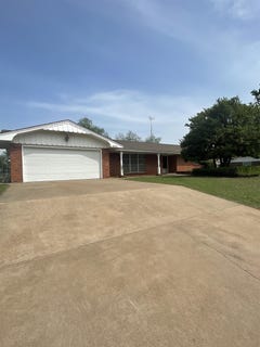 /international/us/2731-n-jefferson-enid-ok-110099083997/