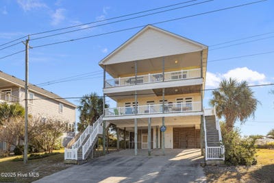 /international/us/1100-e-ft-macon-road-atlantic-beach-nc-110105328666/