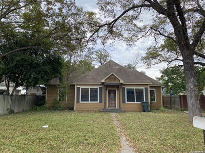 /international/us/311-w-garden-uvalde-tx-110120420260/