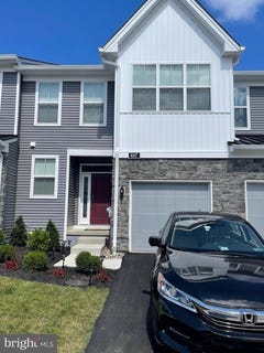 /international/us/607-mockernut-court-chester-springs-pa-110109002048/