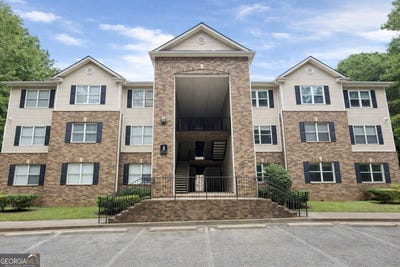 /international/us/3215-fairington-drive-lithonia-ga-110105023686/