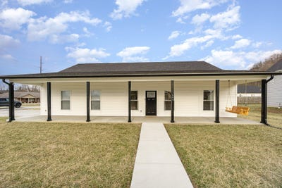 /international/us/606-pine-court-carrollton-ky-110100796901/